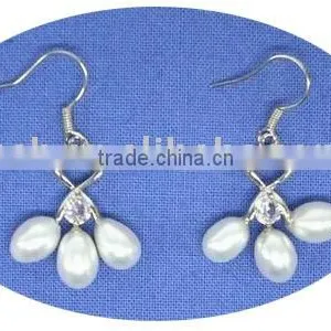 White Freshwater Pearl Earring With 925 Silver thumbnail-1
