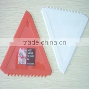 15052303 Plastic Ice Scraper thumbnail-1