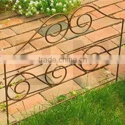 Small Garden Fence thumbnail-1