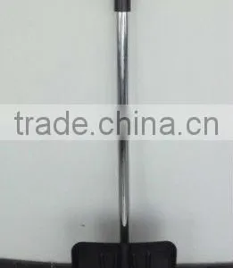 Snow Shovel thumbnail-1