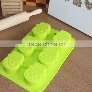 Promotional Gift 6 Cavity Snowman Shape Christmas Cake Molds Silicone Molds for Baking Set thumbnail-2