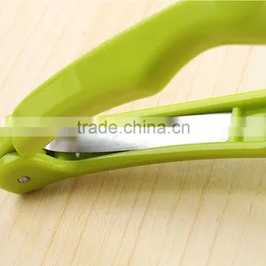 Vegetable Cutter Slicer Tomato Onion Slicer Holder Food-Grade Plastic Fruit Vegetable Cutters Kitchen Gadgets Slice KC1365 thumbnail-5