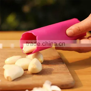 Magic Silicone Garlic Peeler Peel Easy To Use Perfect Kitchen Tool Color Random Drop Practical Healthy Silicone Garlic KC1021 thumbnail-1