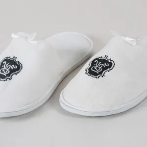 ELIYA Close Toe Disposable Hotel Slipper/embroidered Logo Hotel Slipper thumbnail-1