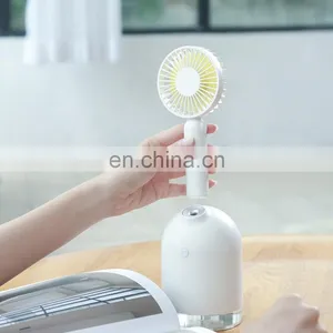 New Product 2 in 1 Multifunctional USB Mini Fan With Air Cool Humidifier thumbnail-3