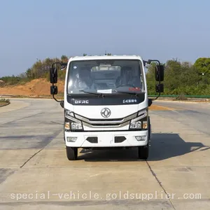 Environmental Spray Dust Removal Vehicle Multi-functional Road Cleaning Greening Water Spreader thumbnail-2