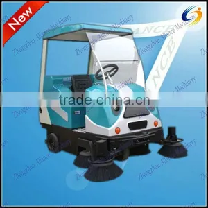 Road Sweeping Vehicle With Four Brushes thumbnail-1
