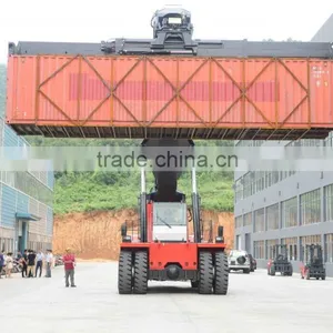 Container Forklift 45ton Diesel Reach Stacker thumbnail-4