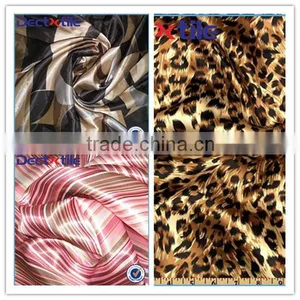 Digital Printed Fabrics in Satin Fabric Printed for Dress thumbnail-1