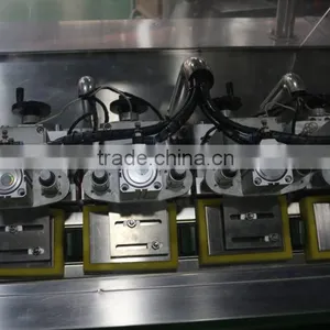 Full-automatic Facial Mask Plastic Bag Filling Sealing Machine thumbnail-6