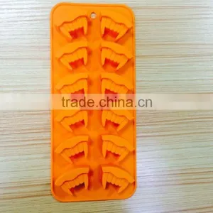 Halloween Molds Skull Silicone Ice Tray Mold thumbnail-2