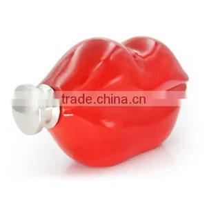 5 oz Red Lips Stainless Steel Hip Flask thumbnail-2