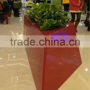 Fiberglass Flowerpot Planter thumbnail-2
