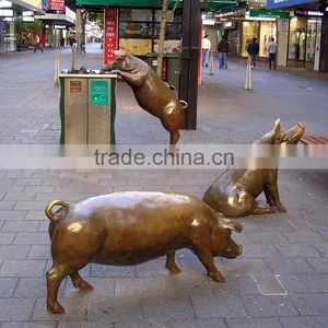 2015 New Design Garden Decoration Bronze Golden Pig Statue thumbnail-4
