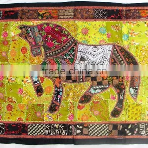 Indian Old Fabric Wall Decor With Horse Figure - Handworked Cotton Fabric Patchwork Wall Hanging Tapestry thumbnail-1