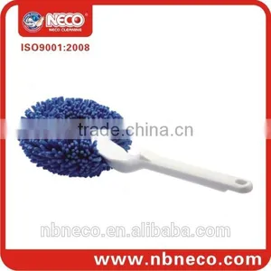 Round Toilet Brush thumbnail-1