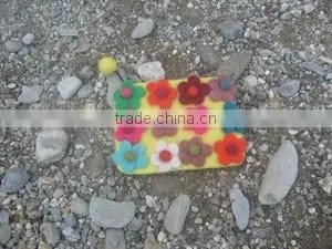 100% Organic Sheep Wool Flowery Felted Purse thumbnail-1
