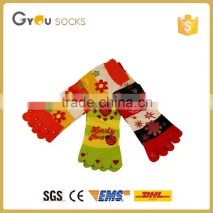 Custom Logo Grip Barre Socks Five Finger Socks thumbnail-1