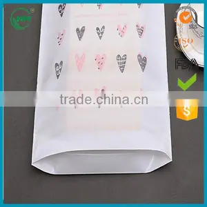 Cheap Handle Plastic pe Shopping Bags With Customized Printing thumbnail-3
