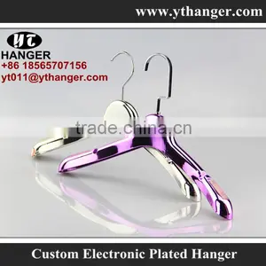IMY-352 Silver Plating High Grade Hanger for Wholesale Plastic Non-slip Hanger thumbnail-3