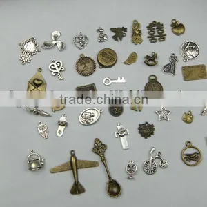 Various Shape and Color Metal Bag Tag thumbnail-1