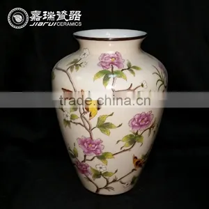 Antique Chinese Hand Painted Large Porcelain Vase thumbnail-5