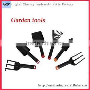 6 in 1 Plastic Garden Tool thumbnail-1