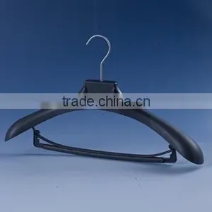 Heavy Thick Plastic Good Handcraft Hanger For Suit thumbnail-2