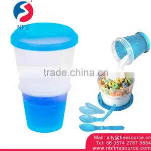 Good Quality 2 in 1 Take It To Go Container Milk Cereal To Go Pp Plastic Cup thumbnail-1