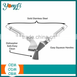 High-Quality Garlic Crusher/ Garlic Mincer Kitchen Garlic Press Stainless Steel thumbnail-3