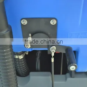 Automatic Floor Scrubber Drier thumbnail-3