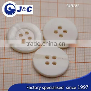 Sea Shell Buttons, Flat River Shell Buttons With 4 Holes thumbnail-2