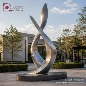 Iron Art Sculpture thumbnail-3