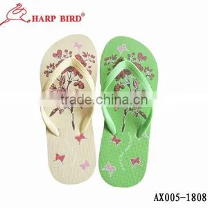 COMFORTABLE UNISEX BEACH SANDALS thumbnail-1