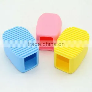 Household Silicone Laundry Brush thumbnail-1