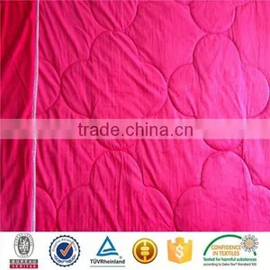 China Supplier 100%polyester Velboa Handmade Patchwork Quilt thumbnail-3