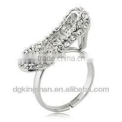 Fashion 925 Silver Dubai Wedding Rings With Pure White Austrian Crystal thumbnail-1