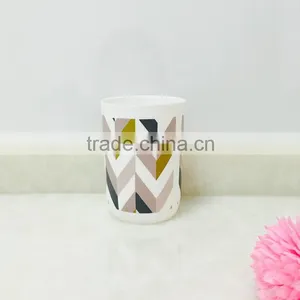 Fashion Design Plastic Toothbrush Cup thumbnail-4
