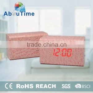 2016 New PU Wooden Led Digital Alarm Clock thumbnail-3