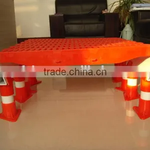 High Quality Engineering Plastic Leak Fecal Board thumbnail-1