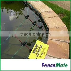 Electric Fence Plastic Warning Sign With Pre-Drilled Holes thumbnail-3