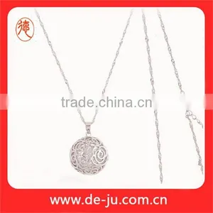Simple Uniqe Smart Ball Sweater Necklace thumbnail-1