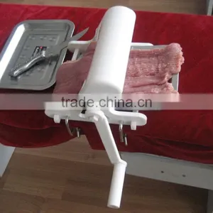 Plastic Manual Meat Tenderizer thumbnail-1