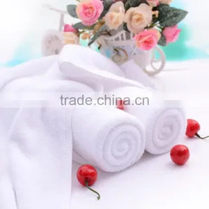 China Supplier Hotel Bamboo Towel White Color 4pcs Towel Sets thumbnail-2