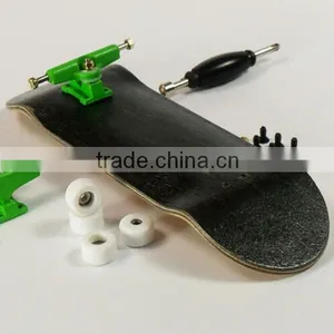 Factory Stock Buy Skateboard Decks in Bulk Wooden Maple Skateboard Deck Fingerboards thumbnail-4