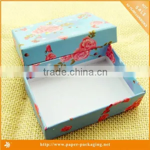 Green Color Standing Jewelry Box Packaging thumbnail-4