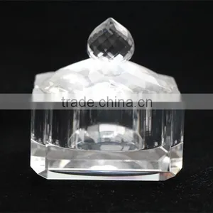 Home Decoration Crystal Glass Sugar Bowl With Lit Sugar Stock thumbnail-1