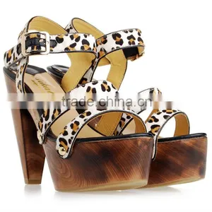 Women Models Horse Hair Wedged Designers Girls Block Heel Sandals thumbnail-2