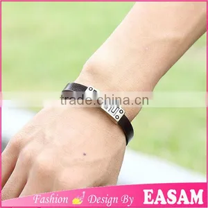 Genuine Leathe Bracelet Geometrical Line Debossed Mens Leather Bracelet thumbnail-2