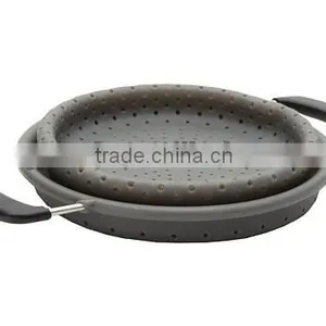 Gray Silicone Collapsible Colander thumbnail-4
